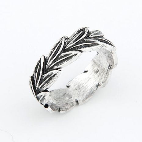 Classic branches and leaves unique ring 210578