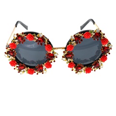 2018 Baroque Poissons Yeux Couronne Mode Tous-Match lunettes de Soleil lunettes de Soleil de Femmes Sculpté Discothèque Personnalisé lunettes de Soleil