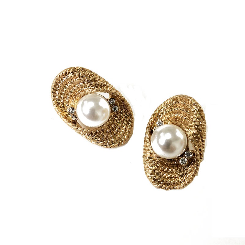 Hersteller liefern Perlen ohrringe Ohrringe Retro klassische Perlen ohrringe Silbernadel ohrringe Grohandel Ohrringe