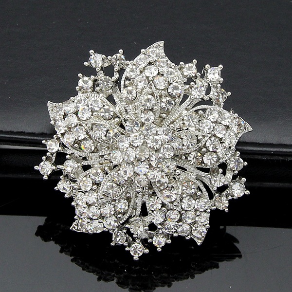 Wholesale fashion flower rhinestone women's brooches - Nihaojewelry