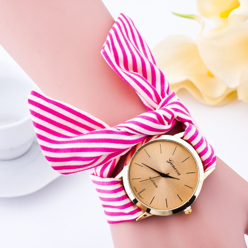 Leisure Ordinary glass mirror alloy watch red NHSY0179