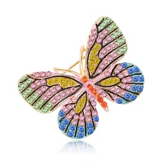 Europe and America Creative Butterfly Brooch Zinc Alloy Diamond Retro Animal Brooch Factory Direct Sales AliExpress Hot Sale