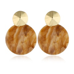 Fashion diamond shaped acrylic earrings