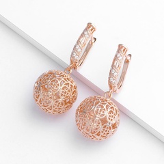 Ali Express Hot-Selling-Ohrringe Europäische und amerikanische klassische Diamant-Roségold-Ohrringe weibliche hohle runde Ohrringe erp87
