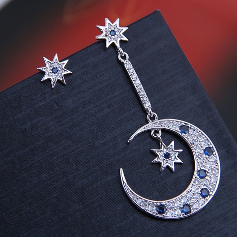 9982 exquise aiguille en argent 925 mode coréenne cuivre micro-incrusté zircon étoile et lune boucles d'oreilles personnalité asymétrique NHSC180694's discount tags