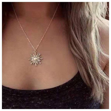Simple sun flower pendant fashion popular necklace women's discount tags
