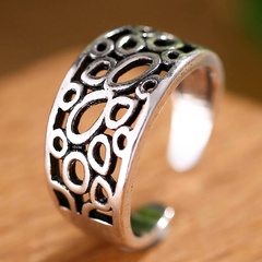 J05105 exquisite European and American fashion retro minimalist hollow personality open ring