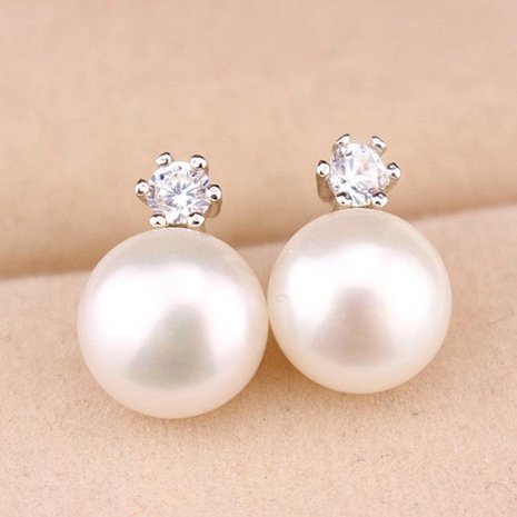 Promi-Ohrringe im gleichen Stil, blinkende Diamant perlen ohrringe, koreanische Version der neuen Ohrringe, Großhandel mit zwei Riemen vorne und hinten's discount tags