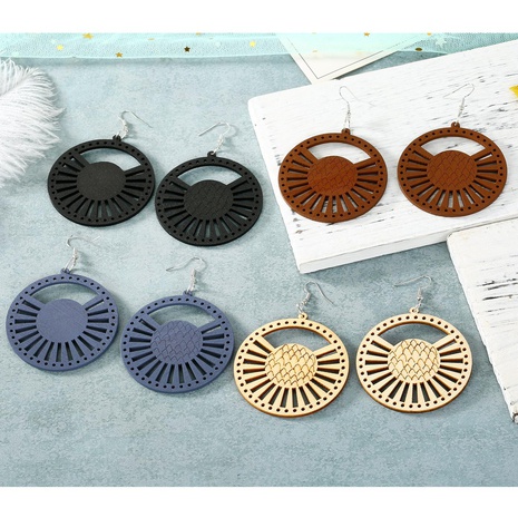 New Exaggerated Cutout Round Earrings wholesales fashion's discount tags