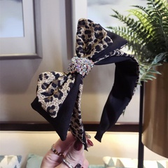 Koreanische neue Qualität Großhandel Haarschmuck Koreanische Version von Leoparden muster Doppels chicht Bogen eingelegter Strass Super Flash Wheel Stirnband Stirnband