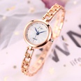 Koreanische Mode dnne Band Quarz Armband Uhr weibliche CollegeStil Studentin kleine dekorative Armband Uhr Geschenk uhrpicture12