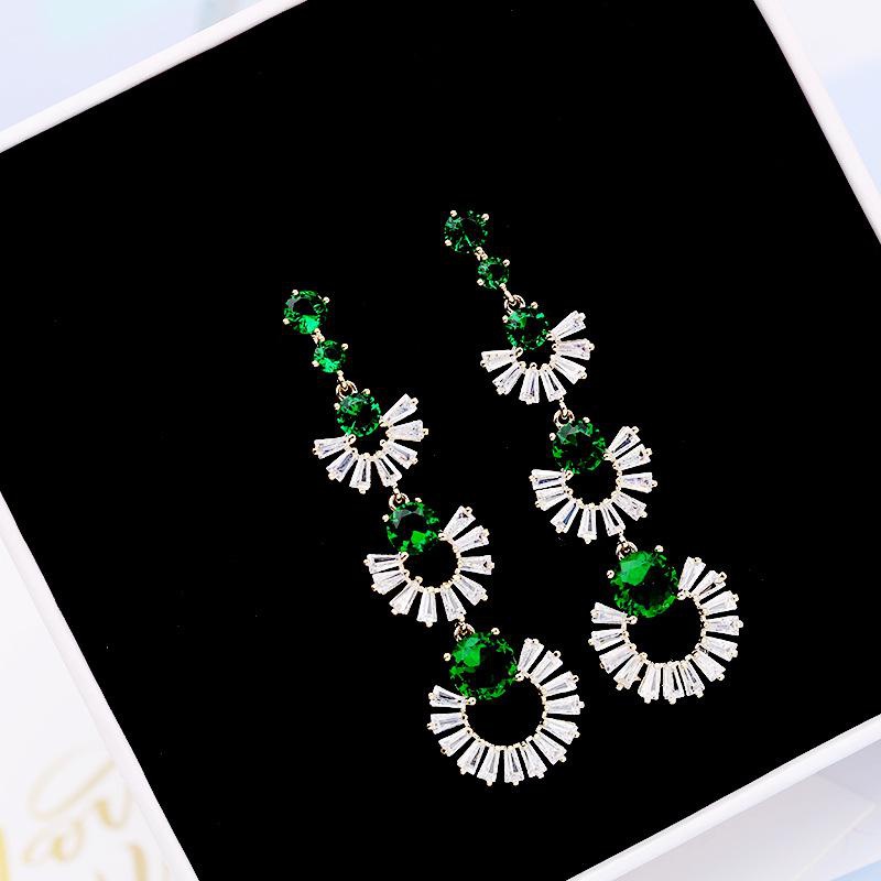 Fashion Vintage Emerald Overlay Scalloped Long Earrings NHDO129052