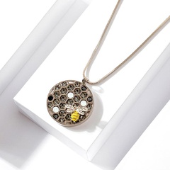 Simple autumn and winter bee alloy necklace NHLL134643