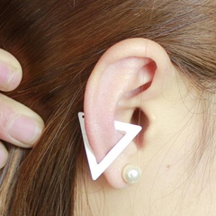Fashion women triangle single cuff clip earrings alloy alloyen NHDP136153
