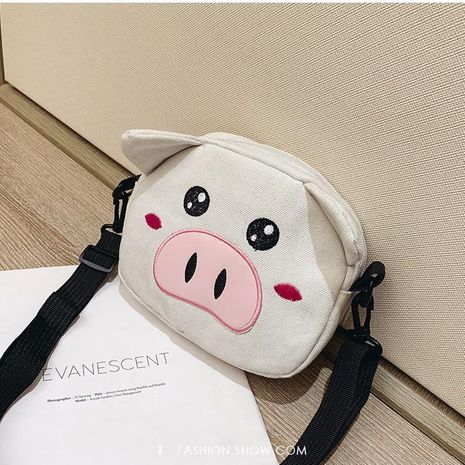 Cartoon pig cute canvas messenger bag NHXC141444's discount tags