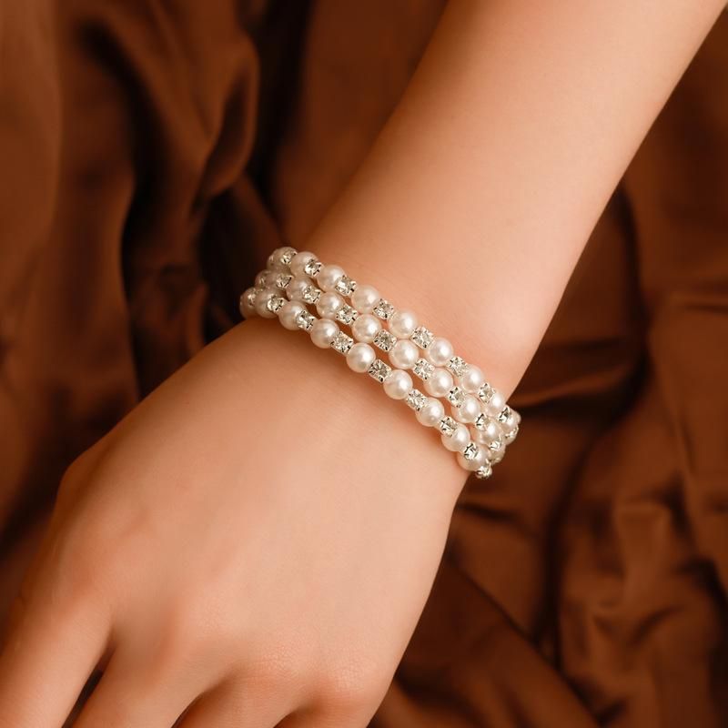 Fashion Beads Inlaid Full Rhinestone Spring Bracelet NHCU146585