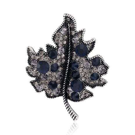 Maple leaf with rhinestone brooch NHDR147932's discount tags