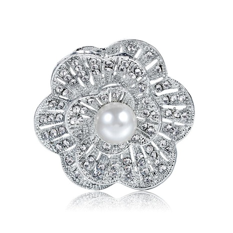 Mode Chaude Or Broche Ornement Blanc Perle Corsage Approprié pour Sac Vêtements Accessoires Papillon Broches's discount tags