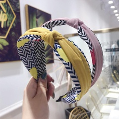 Korean version of the striped floral contrast mesh gauze knotted fine side headband NHSM148140