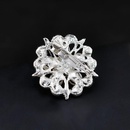 Corenne Style Diamant Strass Broche Perle Fleur Corsage Mode Vtements Unisexe Porter Accessoires Usine En Gros Personnalispicture4