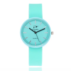 Candy-colored silicone watch Korean fashion student silicone watch sports watch wholesale