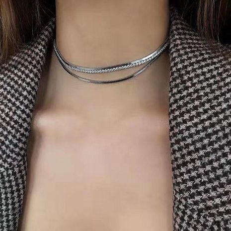 Cadena de clavícula de diamante de cartílago de serpiente doble gargantilla femenina collar simple anillo de cuello's discount tags