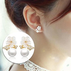Zircon Shell Flower Pearl Earrings