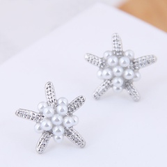 Delicate Korean Fashion Sweet OL Simple Little Starfish Pearl Earrings