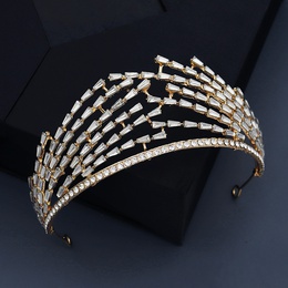 Diadema de lujo ligera con diamantes de imitacin de aleacin corona nupcial barrocapicture7
