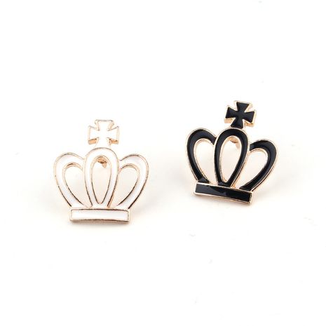 Korea's new alloy oil drop crown  animal badge brooch's discount tags