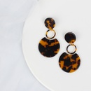 Boucles oreilles pendantes en actate gomtrique en cercle acrylique ambre imprim lopard corenpicture16
