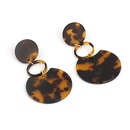 Boucles oreilles pendantes en actate gomtrique en cercle acrylique ambre imprim lopard corenpicture17