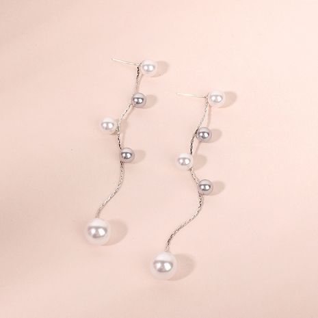 Koreanische Mode Quaste Perlenohrringe's discount tags