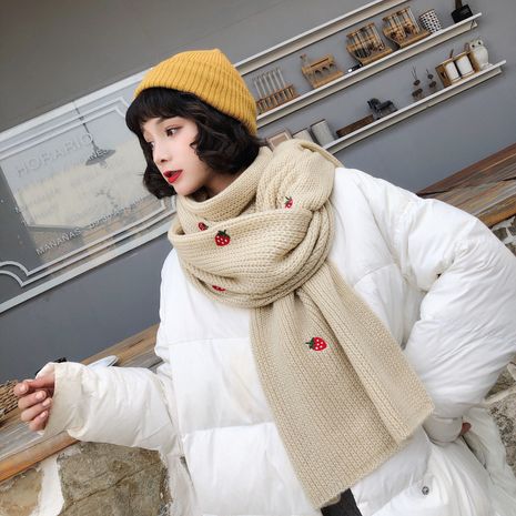 Korean thick knit long warm wool scarf's discount tags