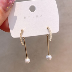 Silver needle rhinestone long smile pearl Korean simple retro earrings