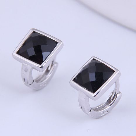 Korean fashion sweet black cube earrings's discount tags