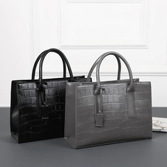 fashion large-capacity crocodile pattern one-shoulder messenger large handbags