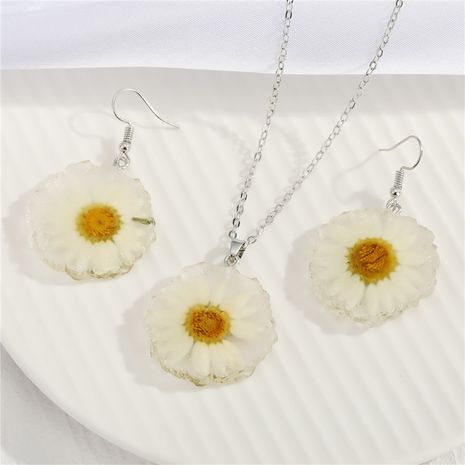 daisy earrings sun flower pendant necklace set's discount tags