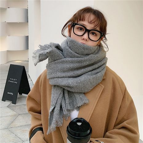 Korean plaid winter thickened scarf's discount tags