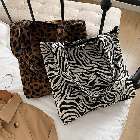  new fashion korean casual leopard print western style tote bag  NHRU276852's discount tags