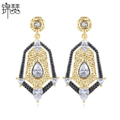 fashion exquisite copper inlaid zircon earrings