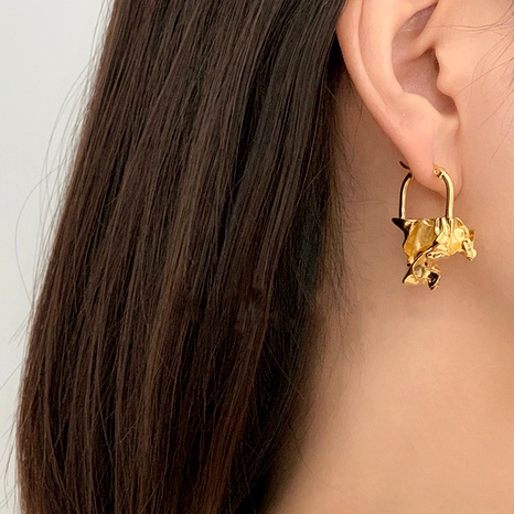 fashionable retro irregular gold earrings's discount tags