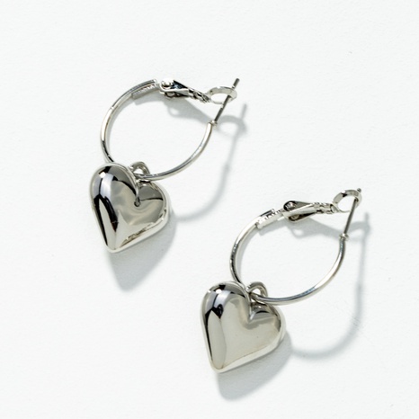 fashion heart-shaped earrings's discount tags