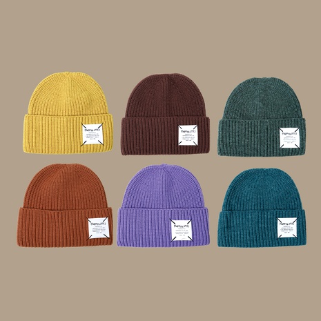 Pure color knitted hat's discount tags