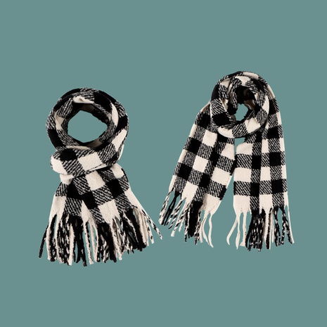 Black  white checkered scarf's discount tags