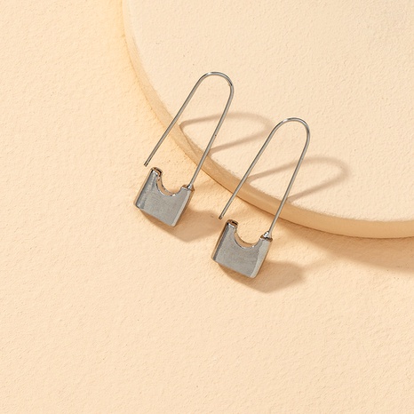 simple small lock-shaped earrings's discount tags