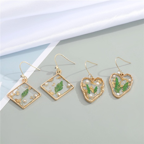 new  flower gold-plated resin pearl earrings's discount tags