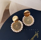 Geometric round mesh pearl earringspicture10