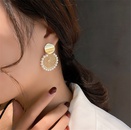Geometric round mesh pearl earringspicture12
