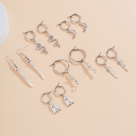 simple snake-shaped retro earrings's discount tags